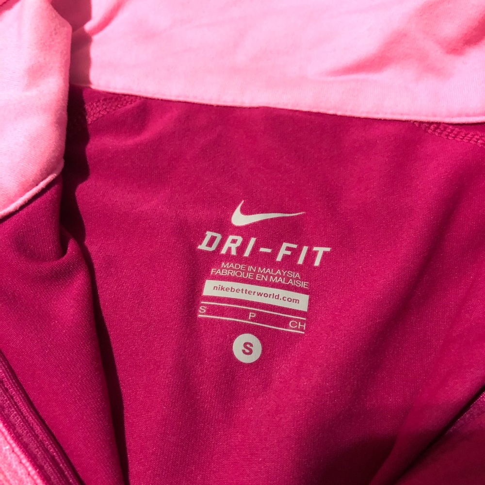 Nike Pullover - Picture 2 of 2